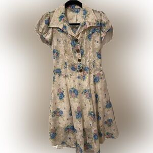 Floral Vintage Garden Party Dress with Blue and Pink Accents